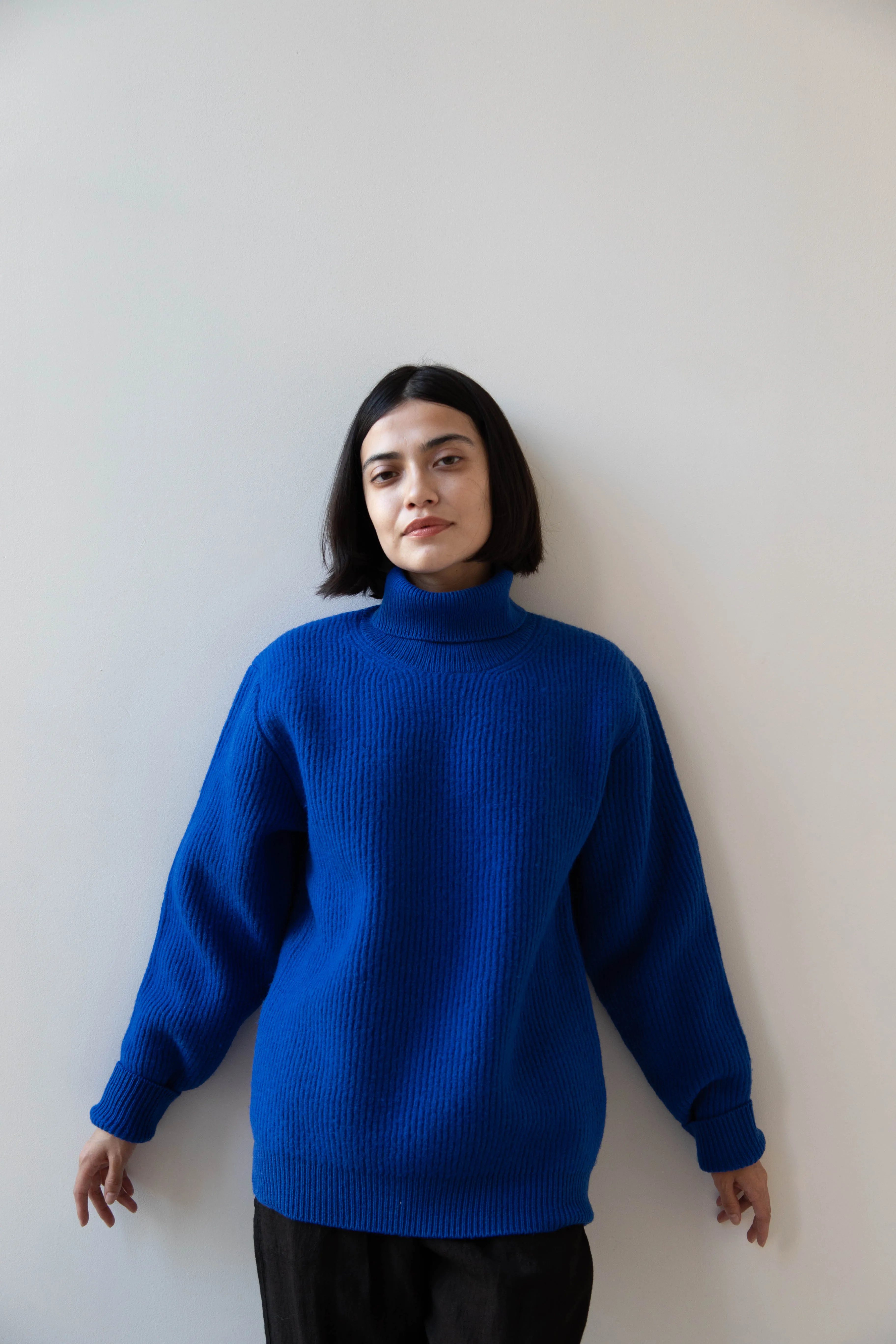 Auralee | Rib Knit Turtleneck in Royal Blue