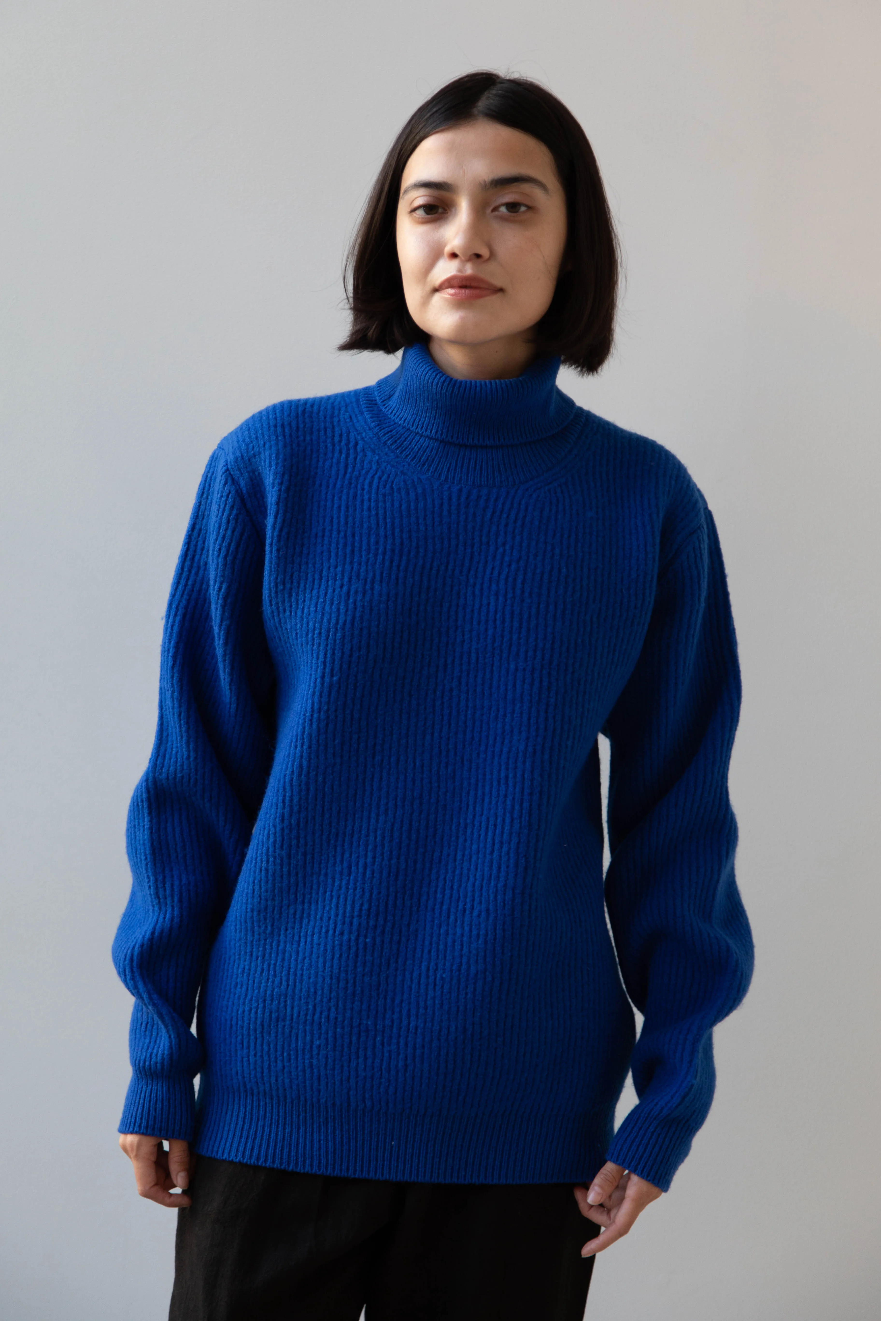 Auralee | Rib Knit Turtleneck in Royal Blue