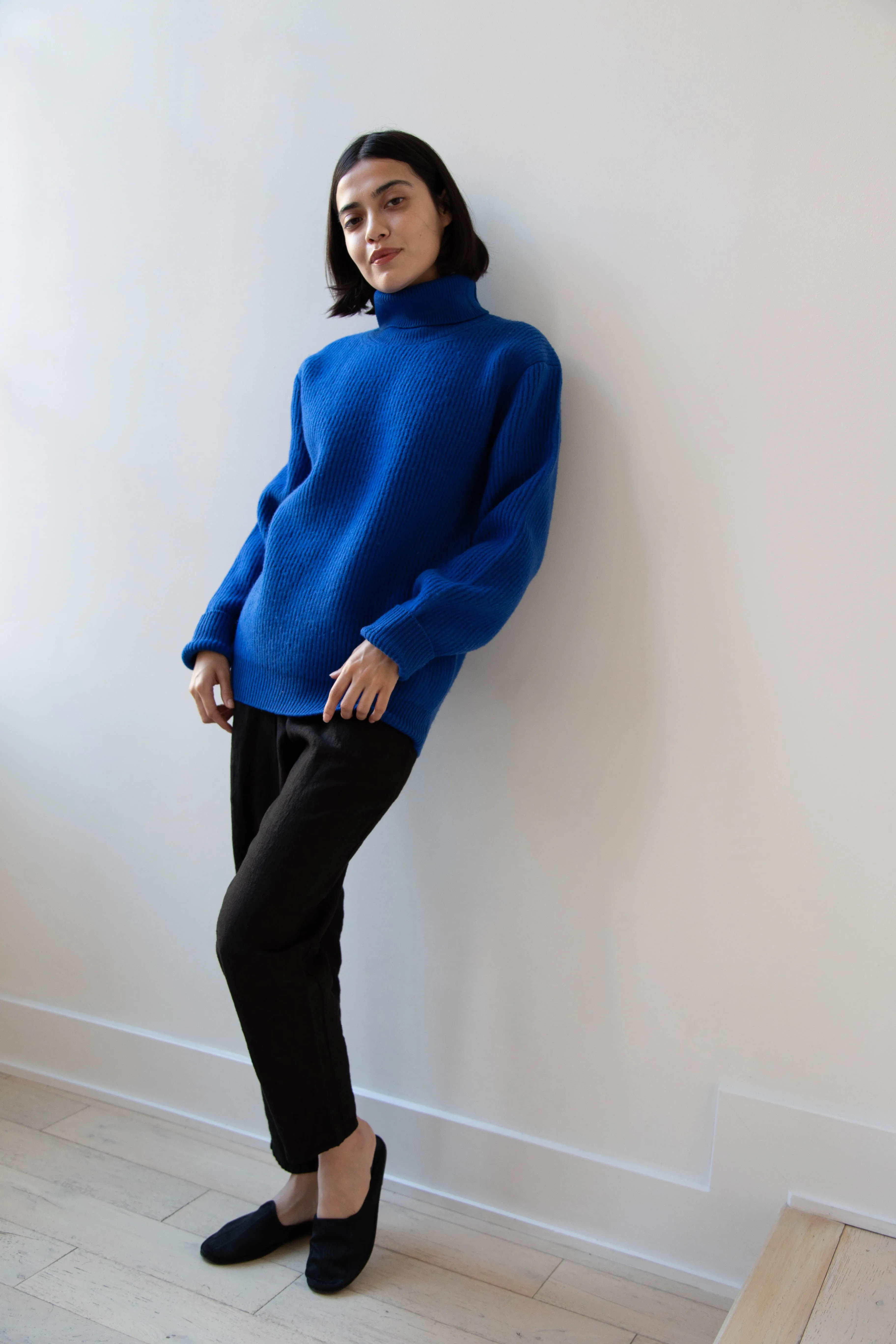 Auralee | Rib Knit Turtleneck in Royal Blue