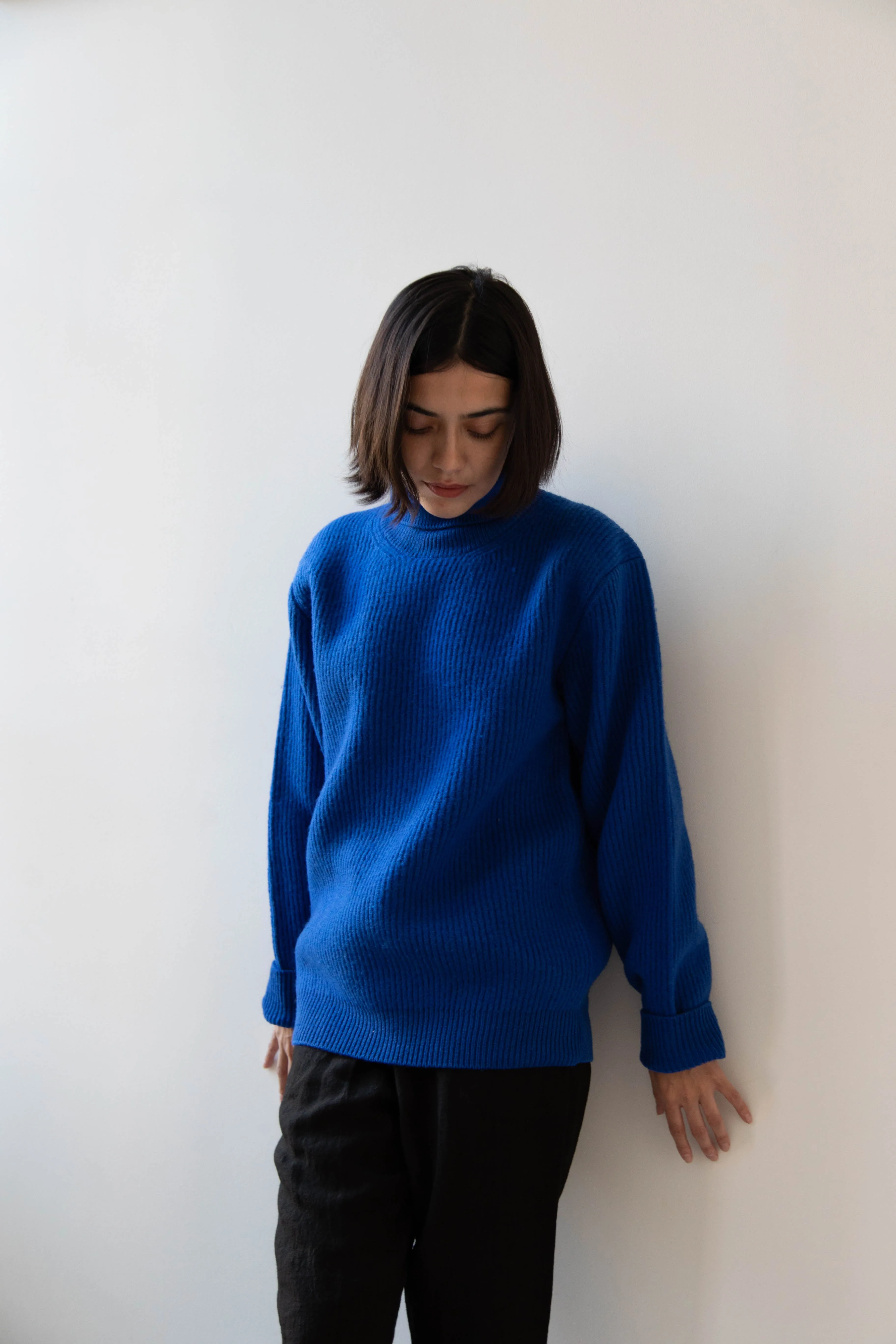 Auralee | Rib Knit Turtleneck in Royal Blue