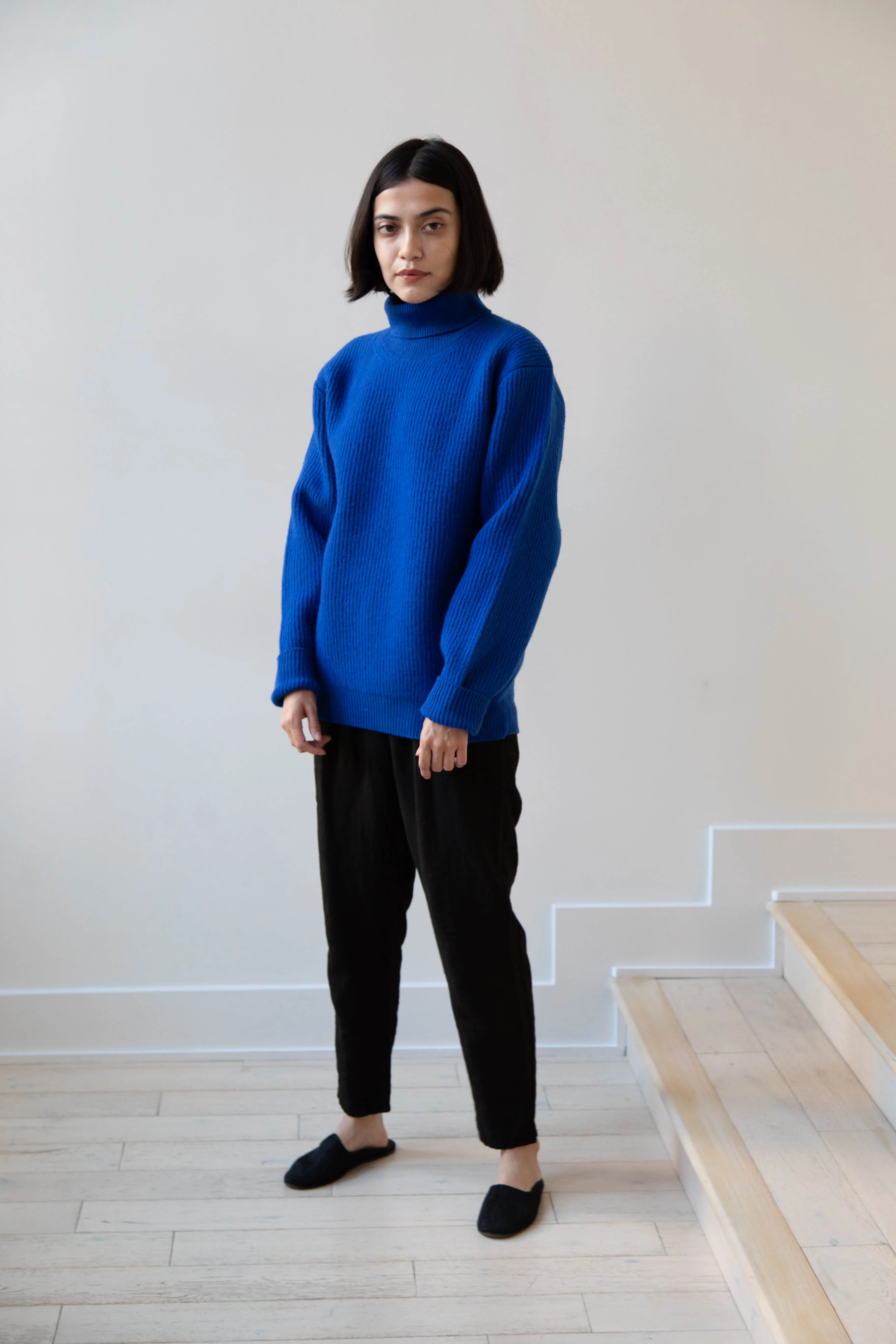 Auralee | Rib Knit Turtleneck in Royal Blue