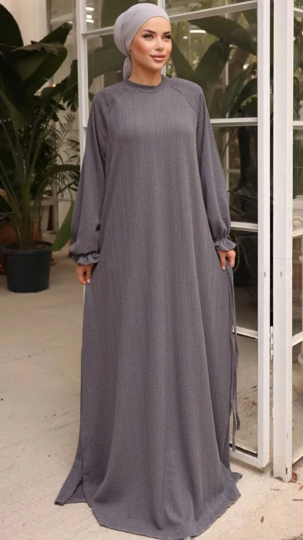 Mahtab Reglan Sleeve Abaya in Knitted Orme Fabric - Keep it Warm This Fall