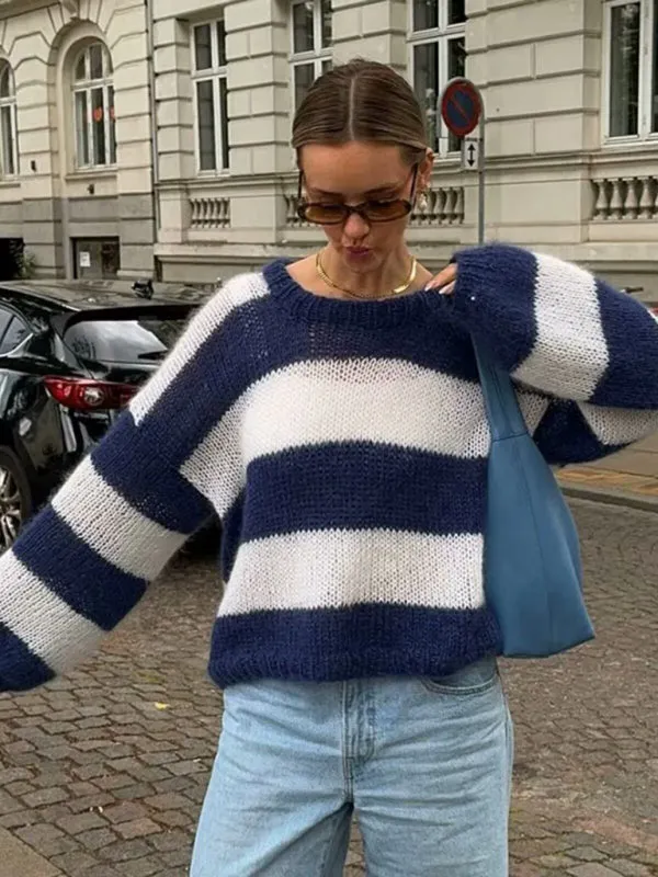 Trendy Navy & White Striped Knit Sweater Jumper